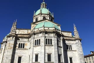Private Guided Walking Tour into the old streets of Como