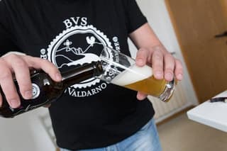 Tuscan Brewery Guided Tour with beer and food tasting