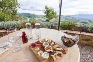 Livorno Port ShorExcursion: Montalcino Pienza Tuscany Wine&Cheese