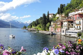 Private Day Trip to Lake Como from Milan with a local