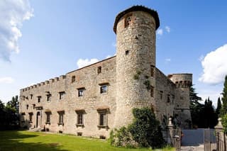 Private Chianti CastleWineries Experience from Florence