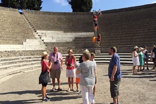 Private tour of the Pompeii excavations