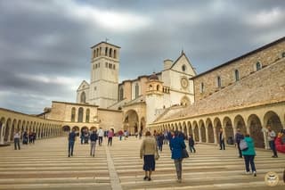Assisi St. Francis, St. Claire, St Acutis Private Tour from Rome