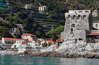 AmalfiCoast half day trip by boat to discover the highlights