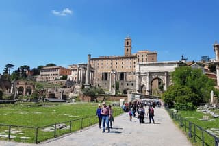 Rome Colosseum, Palatine Hill and Roman Forum Tour
