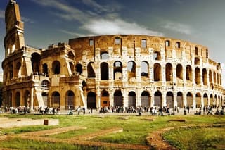 VIP Colosseum and Ancient Rome Tour and Gladiators Arena Optional