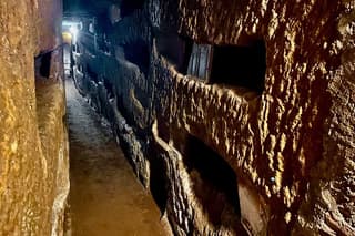 Small Group Express Tour of Roman Catacombs with Transfer