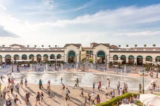 Serravalle Outlet Shopping Mall Shuttle Bus - Return ticket