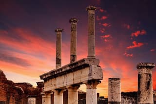 Pompeii’s Secret Tales Self-Guided Walking Tour