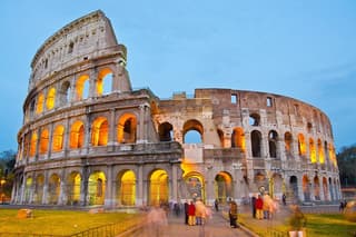 Colosseum by Evening Guided Tour with Optional Arena Floor Access
