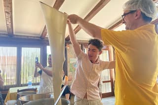 Amalfi coast: mozzarella, fettuccine e tiramisu ‘