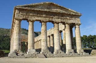 Private 8-hour Tour of Erice and Segesta from Palermo