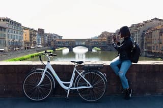 8 hour exploring Florence in E-Bike
