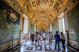 Skip the Line Vatican and Sistine Chapel Ticket with Audio Guide