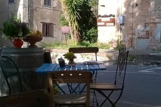 Experience the Tuscany Life-style