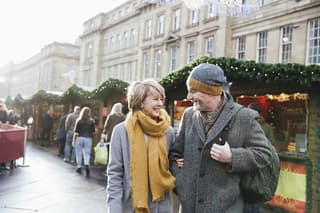Exploring Christmas Charms of Siena - Private Walking Tour