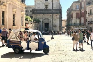 Ape-TUK TUK Tour of Ortigia, Syracuse, Neapolis, Point of Sale 4 hours