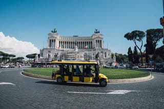 Golf Cart Small-Group Guided Tour: Rome City Highlights