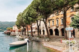Lugano Morcote, private guided tour, from Milan, by car.