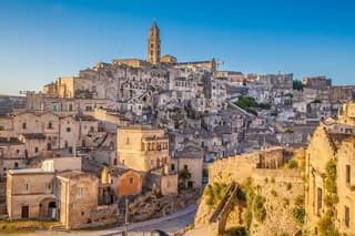 Tradition of Puglia : Altamura bread and stones of Matera da Bari
