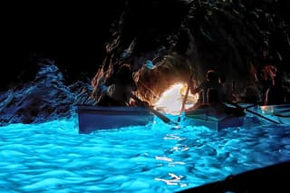 Blue Grotto and Capri Private Boat Tour with Aperitivo and Swim