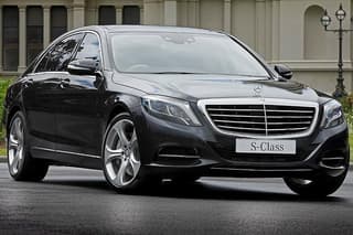 Arrival Transfer Florence Station SMN to Florence by Sedan or Van