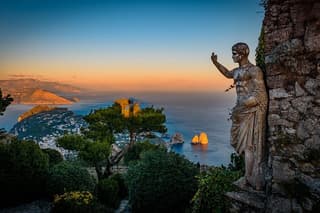 Capri Anacapri and Blue Grotto Private Tour From Rome