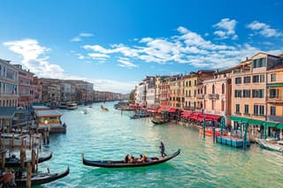 Ravenna Port to Venice with Deluxe Tour by Boat and Gondola