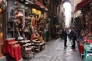 Explore Urban Art Spanish Quarter Tour in Naples + Ebook