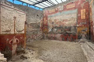 Pompeii and Vesuvius Tour from Positano Small Group