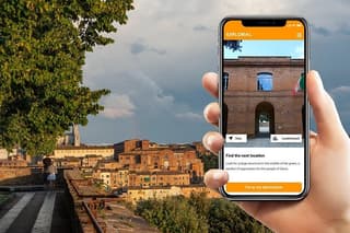 Siena Self-Guided City Walking Tour & Scavenger Hunt