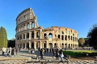 Colosseum, Roman Forum & Palatine Hill Access with Audio Guide