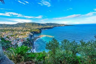 Full Day Capri & Sorrento by Inflatable Boat from Naples