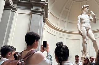 Private Child-friendly Tour Accademia Gallery and Michelangelo