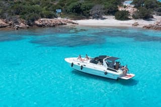 Palau or La Maddalena: motorboat tour in the Archipelago