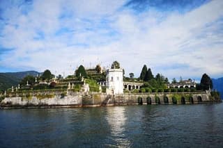 Isola Bella's palace and gardens with a private local guide