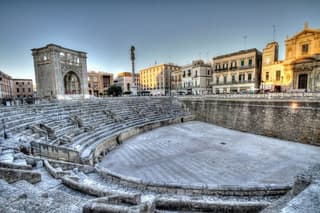 Puglia 6-Day Tour from Bari with Lecce and Matera