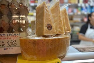 Modena Street Food Walking Tour