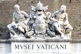 Vatican Museum and Sistine Chapel Skip-the-Line Tickets
