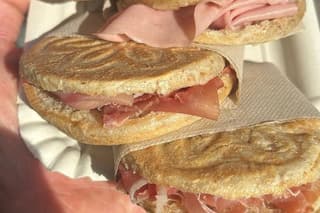 Bologna Food Tour: Taste the City's Classic Flavors with Local