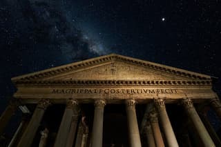 Rome evening walking tour under starlit sky
