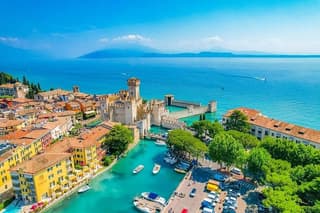 Private Day Trip to Sirmione from Venice