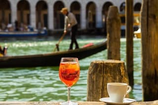 Eat, Drink, Repeat: Venice Food Tour with 10 Tastings and 6 Wines