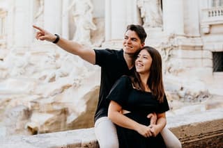Private Photoshoot in Rome with a Local