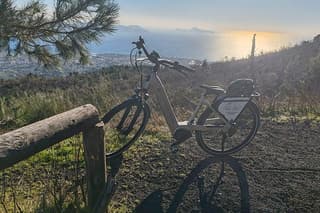 Vesuvius by E-Bike from Naples: Sustainable Tour with Aperitif