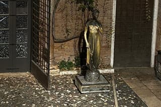 The Hidden Side of Verona: Secrets, History, and Legends
