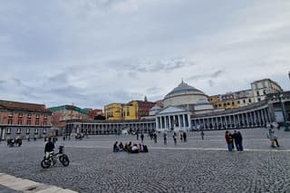 Napoli Walking Tour
