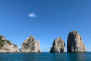Sorrento Capri boat tour 7h