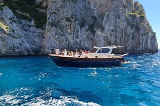 Sorrento: Capri Small-Group Boat Tour with Swim & 4 hour ashore