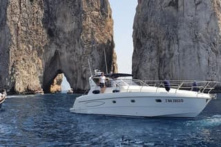 Private Cruise around Capri - yacht 40'